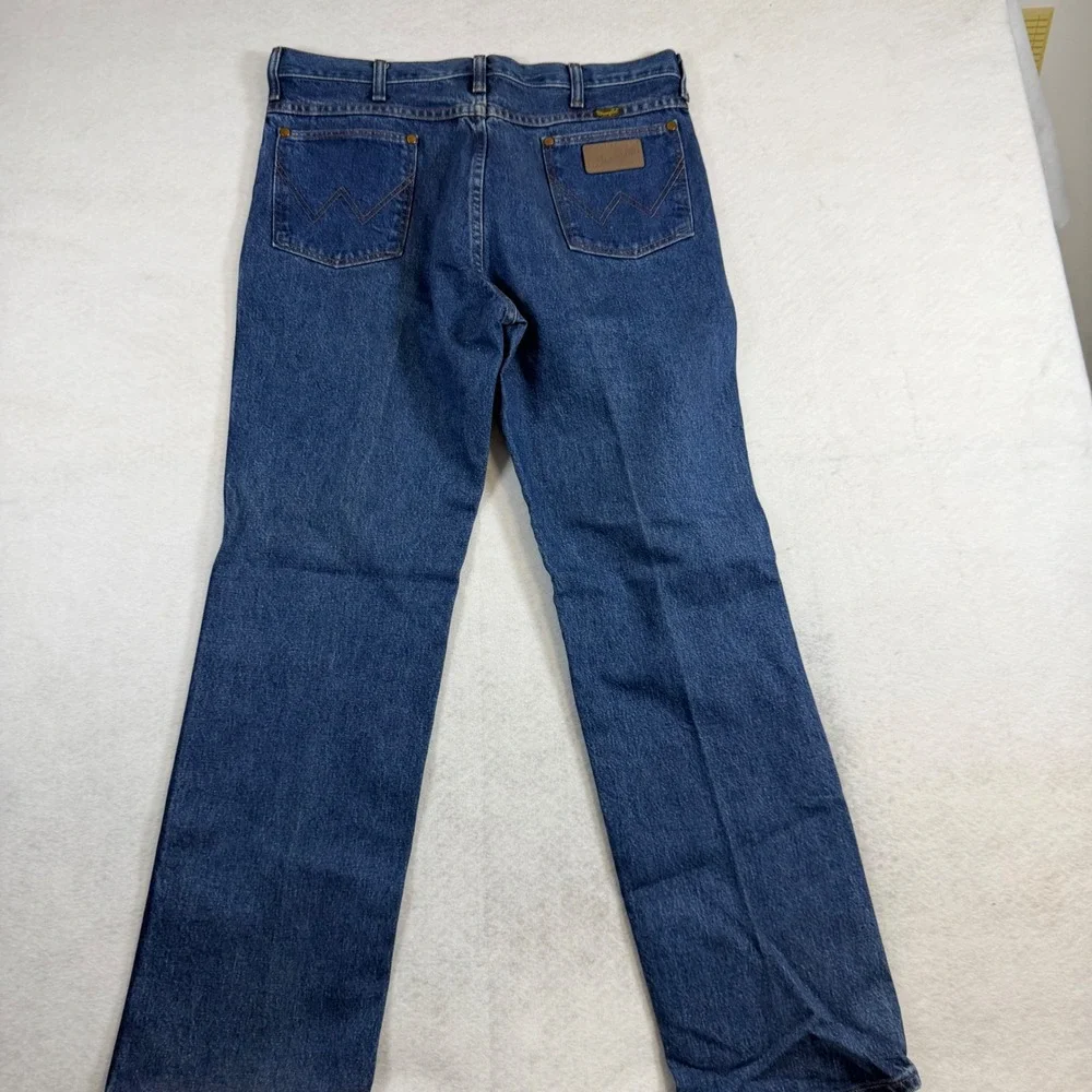 Wrangler Cowboy Cut Slim Fit Jeans Mens 35x32 Dark Wash Indigo 936GBK Made in